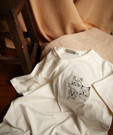 Camiseta personalizada con 3 mascotas