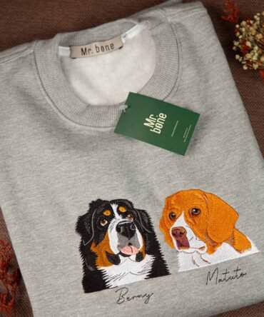 Buzo personalizado a color con 2 mascotas